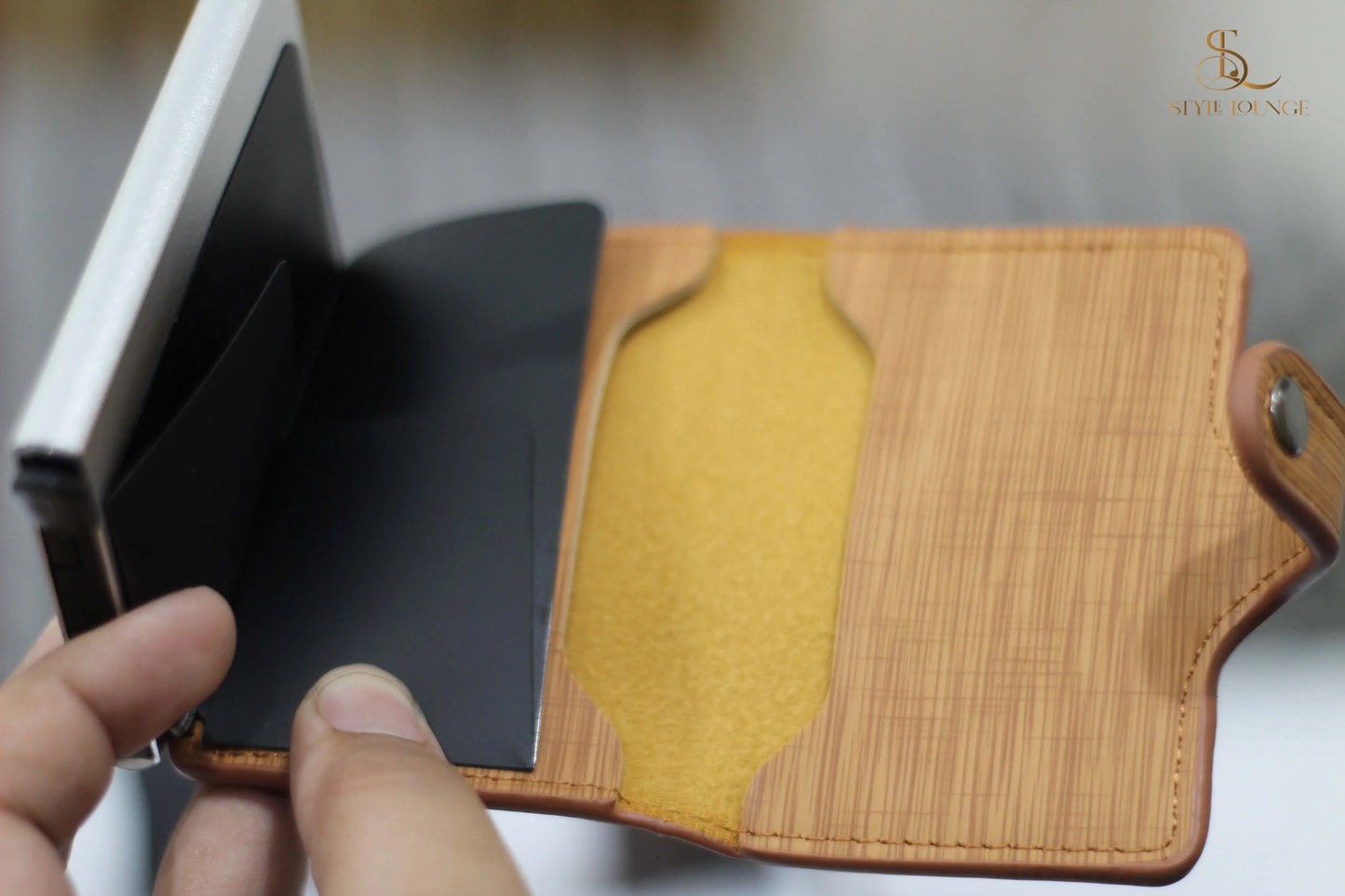 Pop-up Card Holder Plus Wallet With 1 Year Guarantee