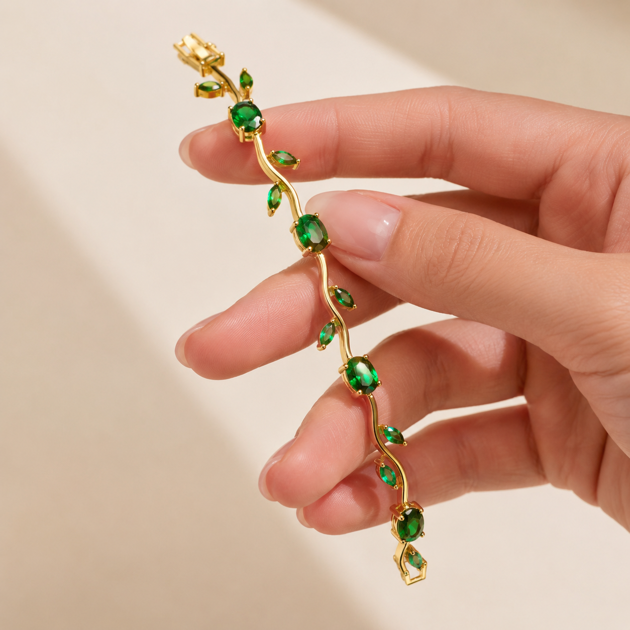 Green Enchant Tulip bracelet
