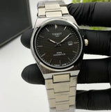 Premium 1853 Edition Slim Design - Integrated Stainless Steel Chain - Waffle Dial Luxury Timepiece.