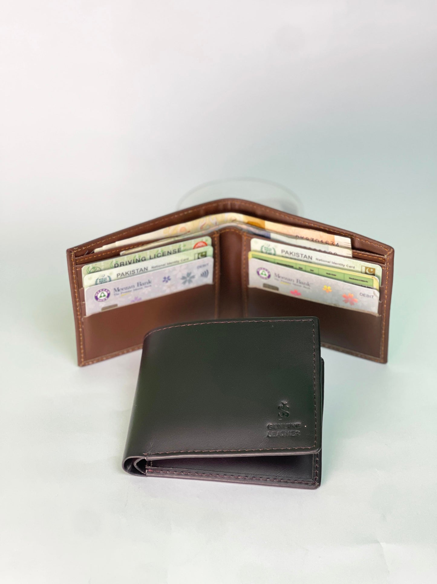 MEN'S PREMIUM QUALITY BI-FOLD WALLET