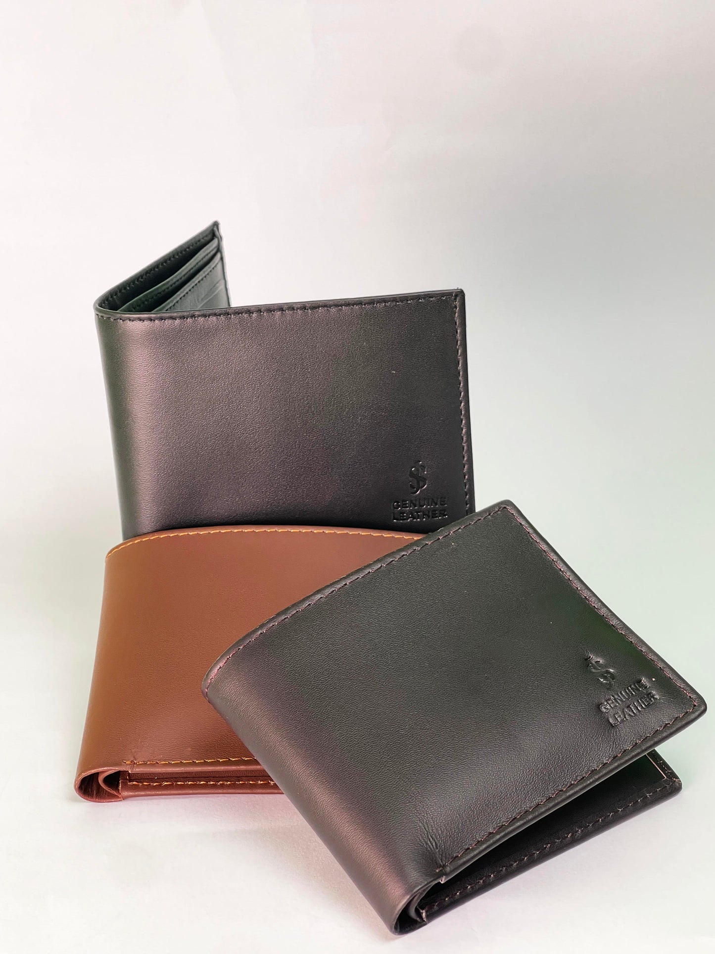 MEN'S PREMIUM QUALITY BI-FOLD WALLET