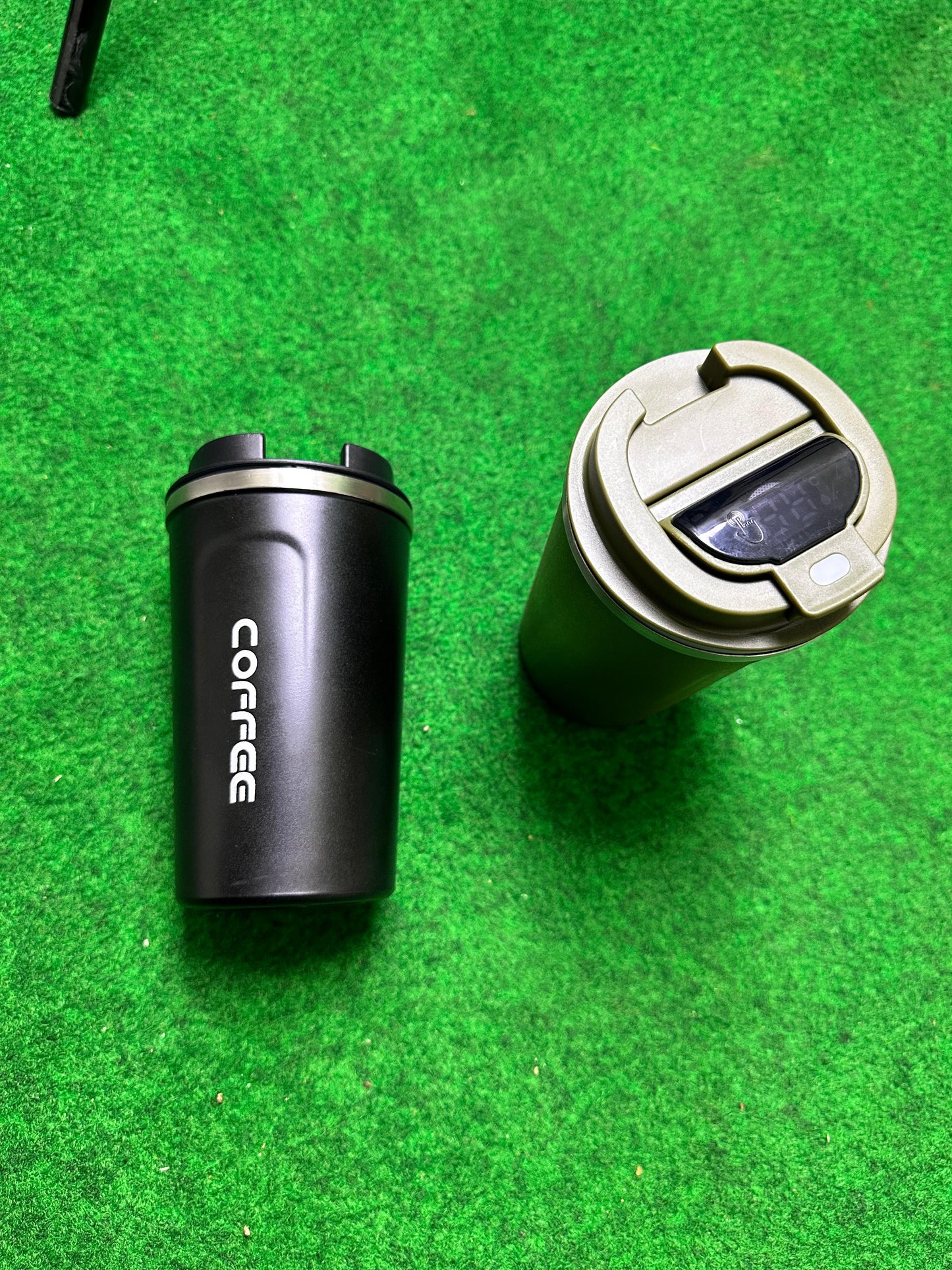 Sleek Stainless Steel Coffee Mug – Insulated Travel Cup for Hot & Cold Drinks